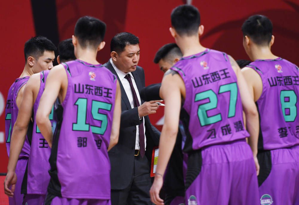 所以，一听说这件事，他整个人顿时慌了神。